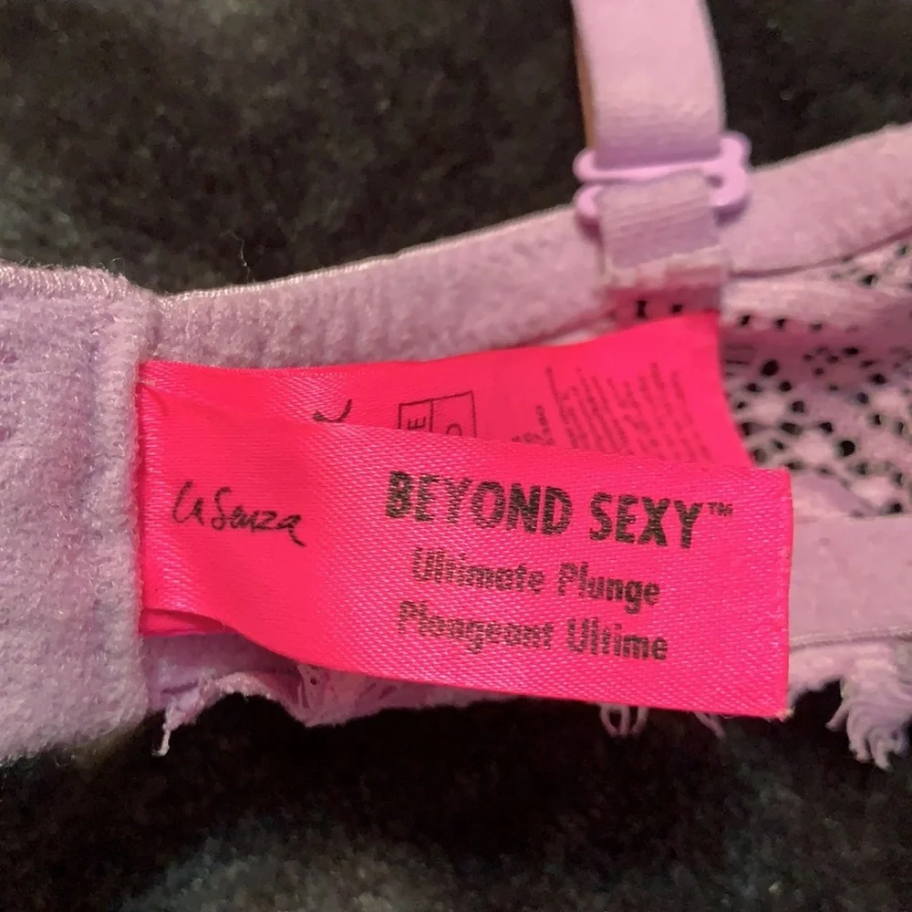 La Senza ultimate plunge purple bra - Picture 6 of 12